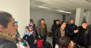 Malatya'dan Muradiye'ye gelen depremzedeler lojmana yerleştirildi