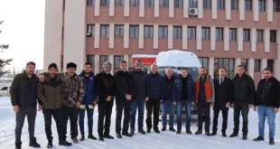 Pasinler'den deprem bölgesine gönüllü operatörler yola çıktı