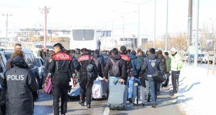 Emniyet depremzedeler için seferber oldu