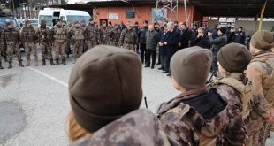 Erzincan'dan deprem bölgesine polis ekipleri gönderildi
