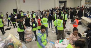 Elazığ, depremzedeler için tek yürek oldu