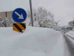 Bitlis'te 251 köy yolu ulaşıma kapandı