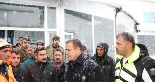 Vali Akbıyık: "Halkımız yekvücut oldu"