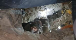 12 yaşındaki Aysima 42 saat sonra enkaz altından kurtarıldı