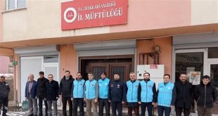 Hakkari Müftülüğünün yardım ekibi yola çıktı