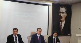 Hakkarili iş adamlarından deprem bölgesi için 3 milyon 700 bin TL destek