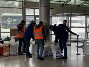 Tatvan'dan deprem bölgesine yardım eli