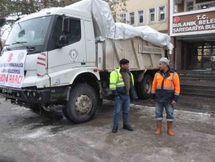 Bulanık Belediyesinden deprem bölgesine yardım eli