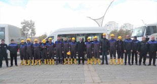 Tuşba Belediyesinden deprem bölgesine yardım eli
