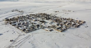 Van, Hakkari, Bitlis ve Muş'ta 1176 yerleşim birimine ulaşım sağlanamıyor