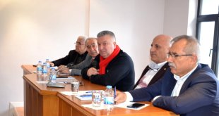 Kabaloğlu Erzurum'da sendika temsilcileri ile bir araya geldi