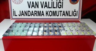 Van'da 48 kaçak cep telefonu ele geçirildi