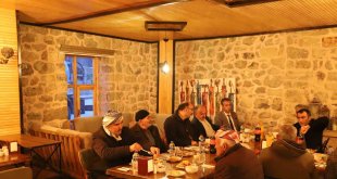 Başkan Ensar Dündar şehit aileleriyle iftarda buluştu