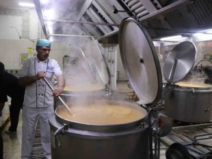 Kızılay Malatya'da günlük 340 bin yemek dağıtımı yapıyor