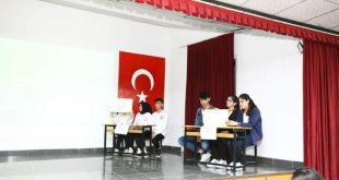 Özalp'te 'Liselerarası Bilgi Yarışması' yapıldı
