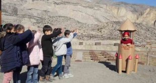 Minik Yusuf, Lagari Hasan Çelebi'yi canlandırdığı video ile büyük beğeni aldı