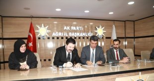 Ağrı Belediye Başkanı Sayan, AK Parti'den milletvekili aday adaylığı başvurusu yaptı