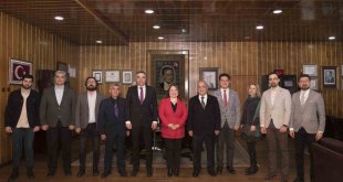 EPDAD ekibinden Rektör Çomaklı'ya ziyaret