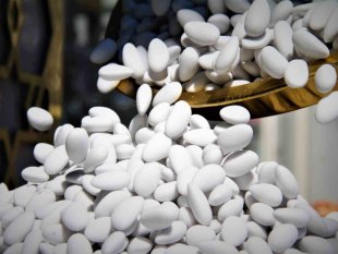 Elazığ'da bademin badem şekerine yolculuğu başladı