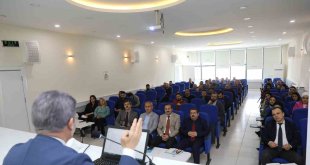 İpekyolu'nda 'Kamu İhale Kanunu ve Devlet İhale Kanunu' eğitim semineri