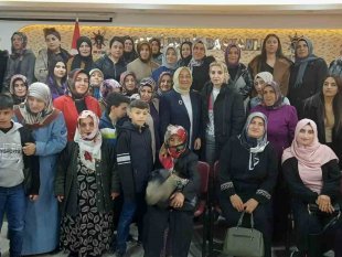 Vanlı kadınlar AK Parti'ye çıkarma yaptı