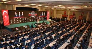 MHP'nin Erzincan belediye başkanları Antalya'da toplandı