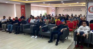 Baroda 'Avukat Hakları' konulu meslek içi eğitim semineri düzenlendi