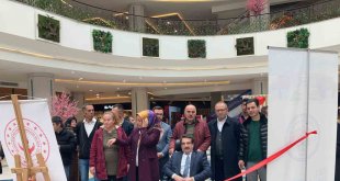 Özel bireylerden depremzedeler yararına hayır çarşısı