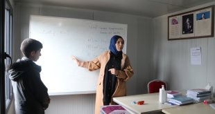 Malatya'da kurulan 24 konteyner sınıfta eğitim ve öğretim sürüyor
