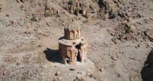 Digor'da bulunan 5 kiliseler yıkılıyor