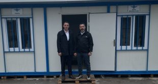 50 yıllık birikimlerini Erzurum'a taşıdılar