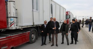 İpekyolu Belediyesinden deprem bölgesine konteyner desteği