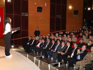 Hakkari'de İstiklâl Marşı'nın Kabulü ve Mehmet Akif Ersoy'u Anma Günü programı