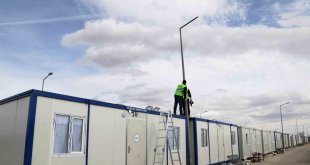 Van Büyükşehir Belediyesinden konteyner kentte ücretsiz internet hizmeti