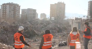 Deprem bölgesinde çalışma yapan akademisyenler 'Enkaz Yönetim Rehberi' hazırlıyor