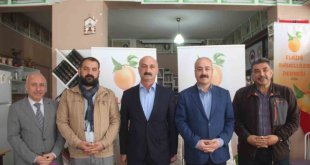 Depremden sonra tonlarca kayısı depoda kaldı: Elazığ'dan Şire Pazarı talebi