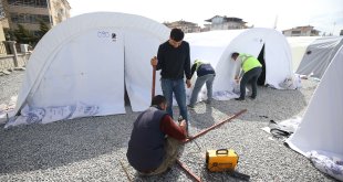 Akfen Holding, Malatya'da 700 kişilik çadır kentin yapımını tamamladı