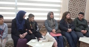 Erciş'te depremzede kadınlar için 'Kadınlar Günü' etkinliği