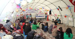 Elazığ Belediyesi depremzede kadınları yalnız bırakmadı