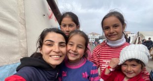 Depremin, kahraman kadın arama kurtarma gönüllüsü