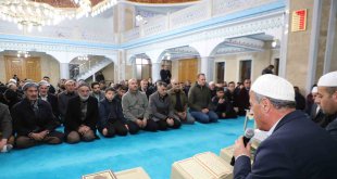 Hakkari'de Berat Kandili dualarla idrak edildi