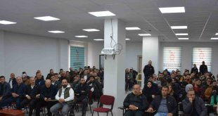 Şemdinli Belediyesinden 'Farkındalık Eğitimi' semineri