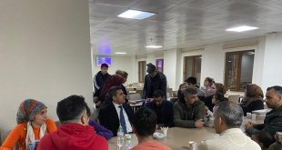 Başkan Arıkan, depremzedeleri bir araya geldi