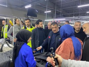 Başkan Gürkan, üretime başlayan fabrikaları ziyaret etti