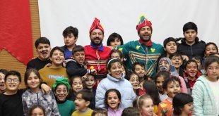 Ahlat'ta depremzede çocuklar için moral etkinliği düzenlendi