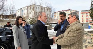 Vali Öner'den depremzede ailelere ziyaret