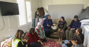 Van ekibi Malatya'da yaraları sarmaya devam ediyor