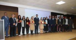 Bitlis'te 'Ebeler Haftası' etkinlikleri
