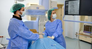 Şiddetli ağrıları olan hastalar algoloji kliniğinde tedavi oluyor