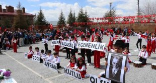 Ahlat'ta 23 Nisan Ulusal Egemenlik ve Çocuk Bayramı etkinlikleri